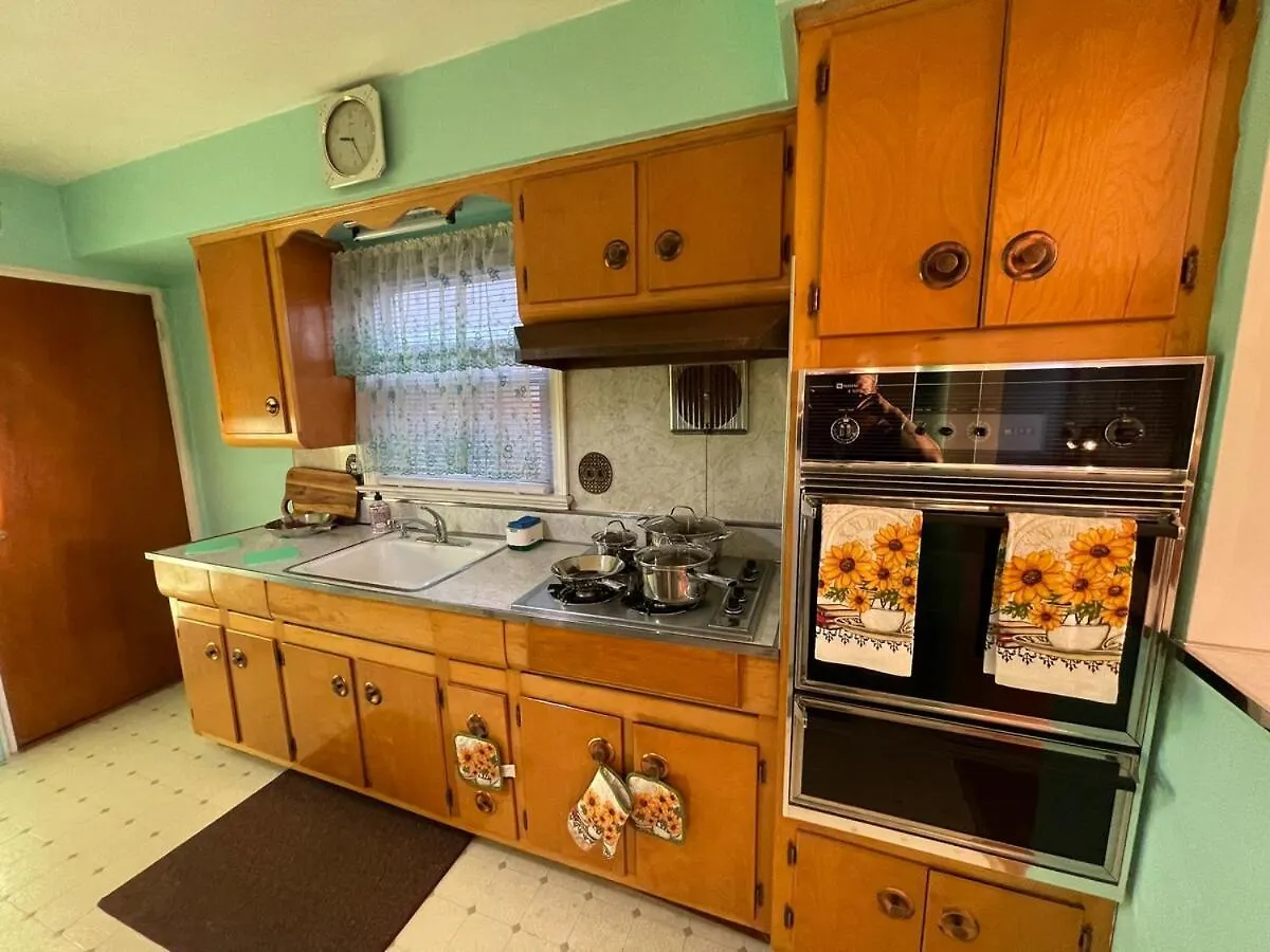 Luxury Two Bedroom Apartment In A Private House New York 0*,