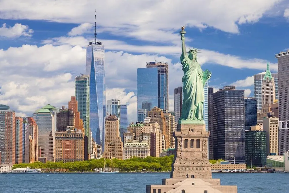 Luxury Two Bedroom Apartment In A Private House New York